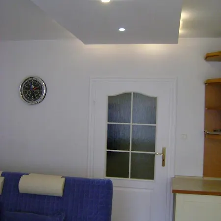 Super Apartment