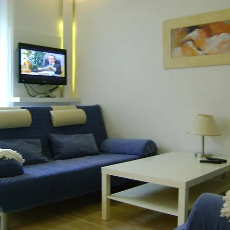 Apartment Super